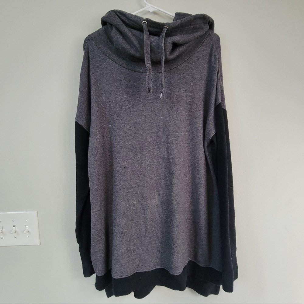 Soft Surroundings Gray Two Tone Cowl Neck Tunic Women's Size M Relaxed Lagenlook